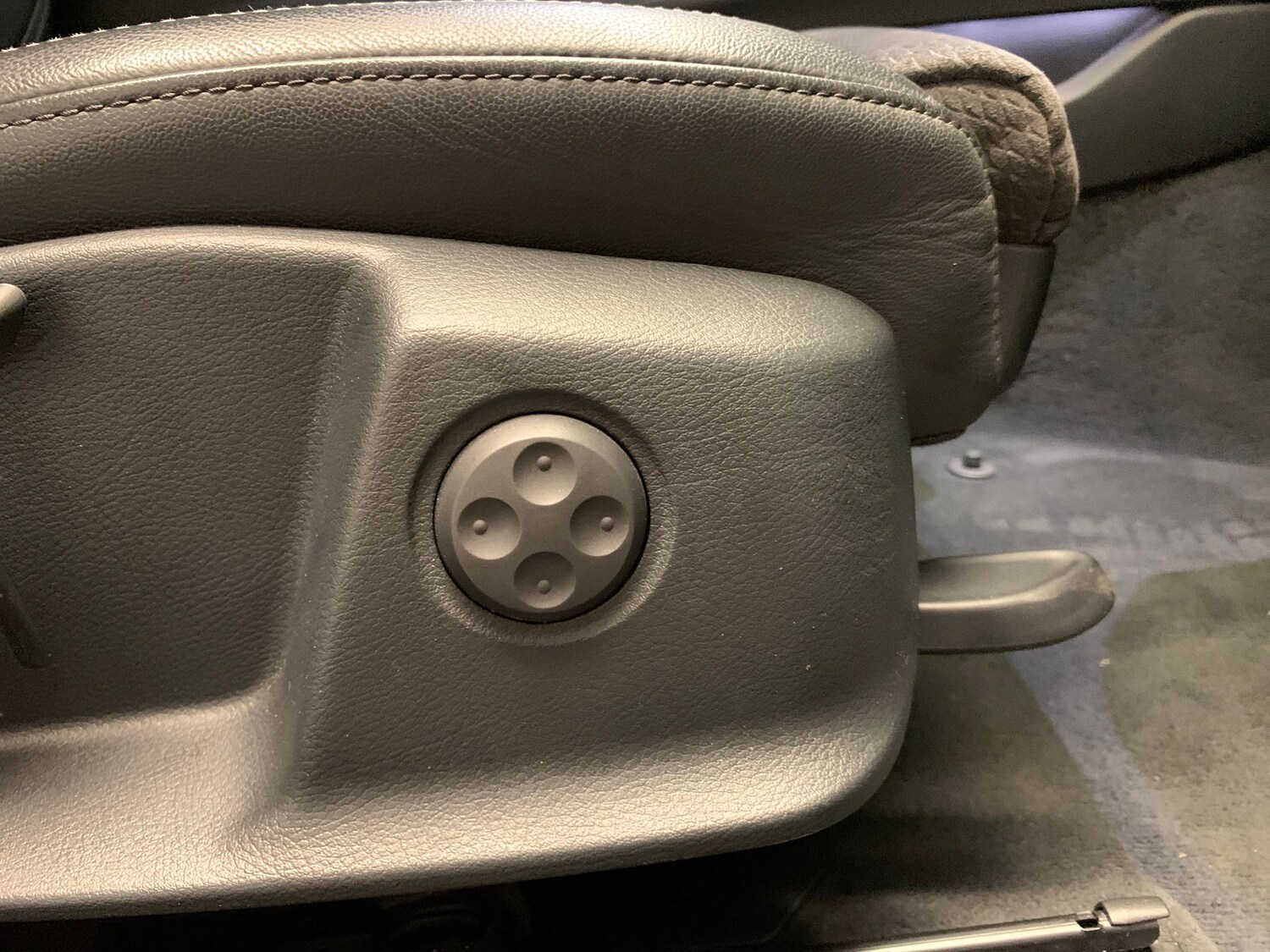 Used Audi A4 for sale - 77743995: Photo 23