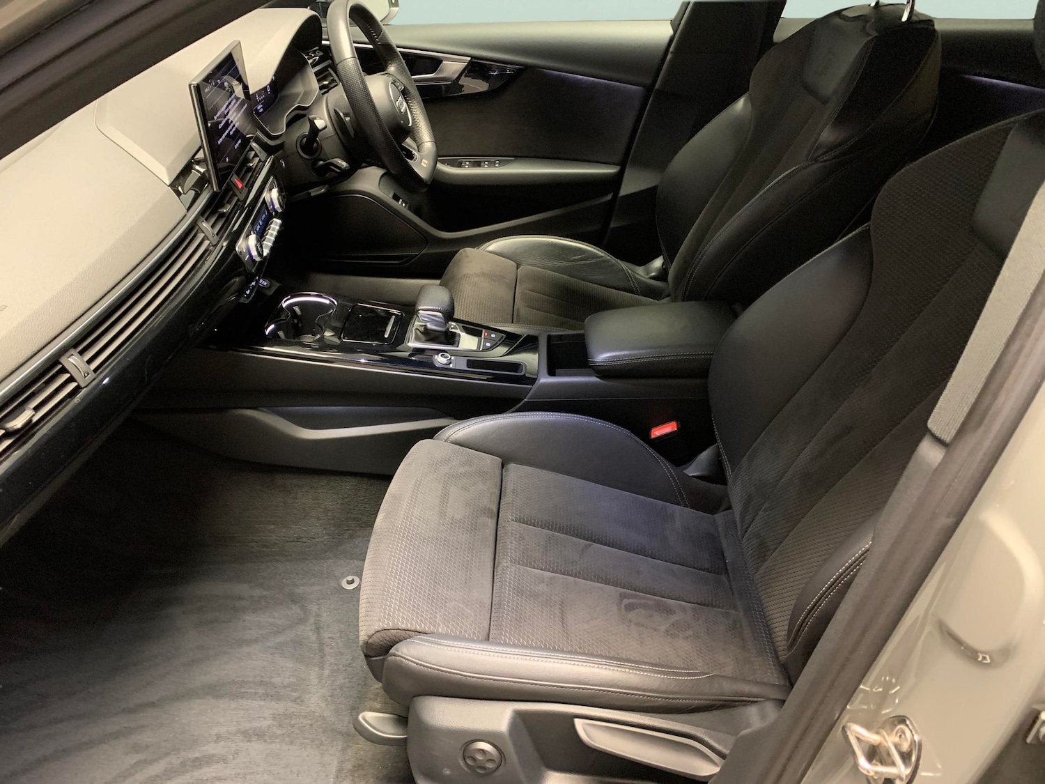 Used Audi A4 for sale - 77743995: Photo 4