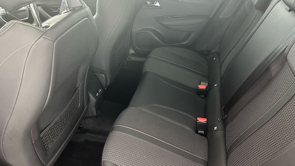Used Peugeot 2008 2021 for sale - 76312773: Photo 21