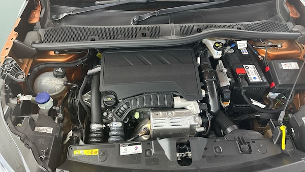 Used Peugeot 2008 2021 for sale - 76312773: Photo 23