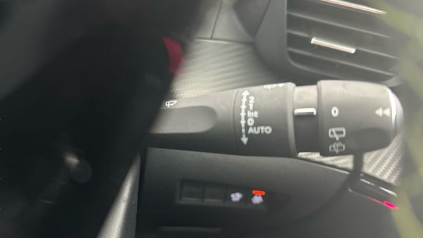 Used Peugeot 2008 2021 for sale - 76312773: Photo 34