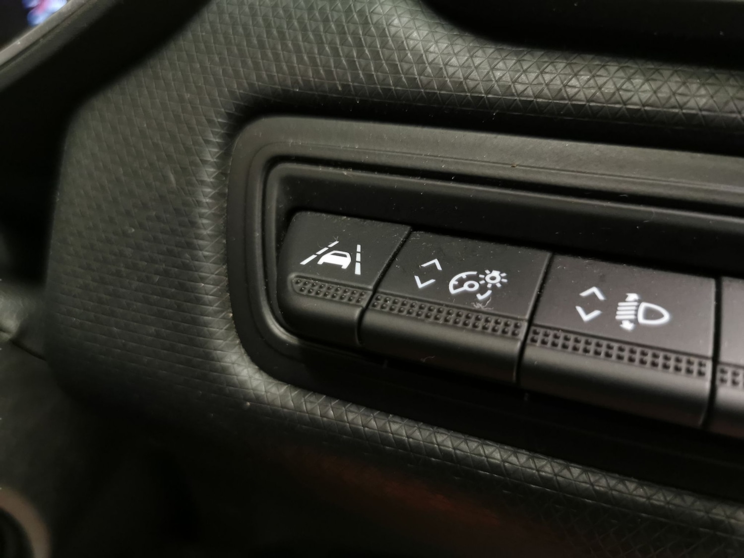 Used Renault Clio 2020 for sale - 76577996: Photo 19