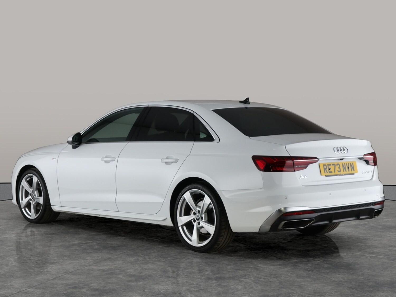 Used Audi A4 2023 for sale - 77347372: Photo 12