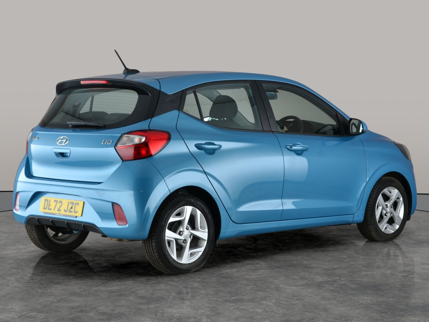 Used Hyundai i10 2023 for sale - 77053078: Photo 10