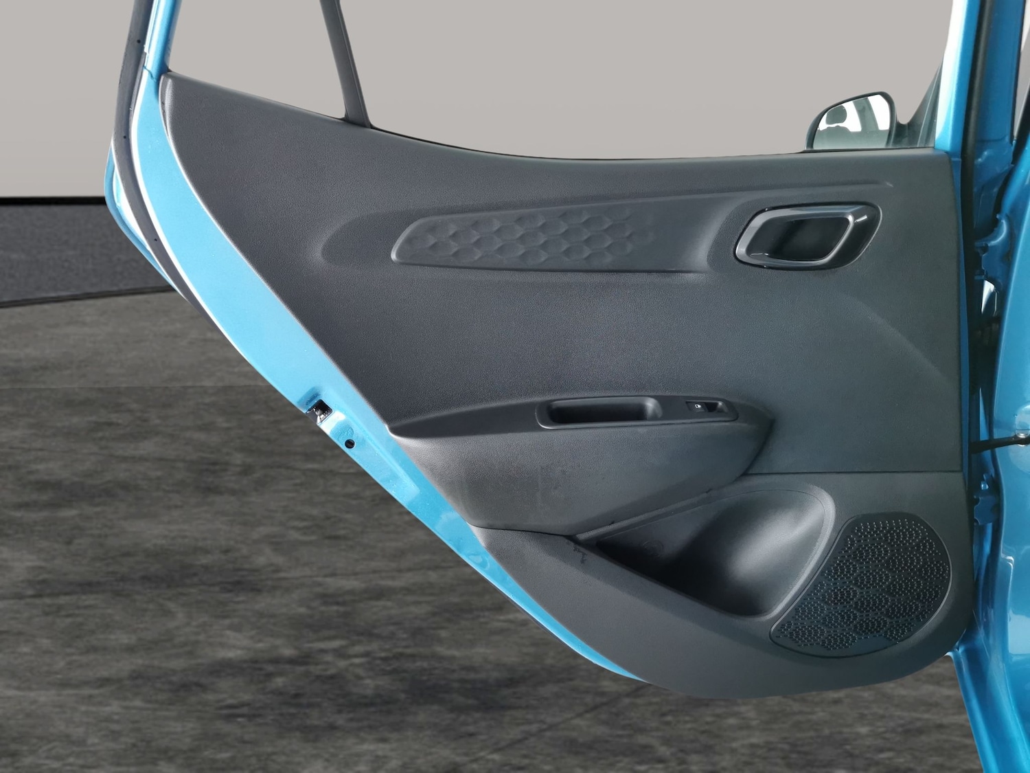 Used Hyundai i10 2023 for sale - 77053078: Photo 24