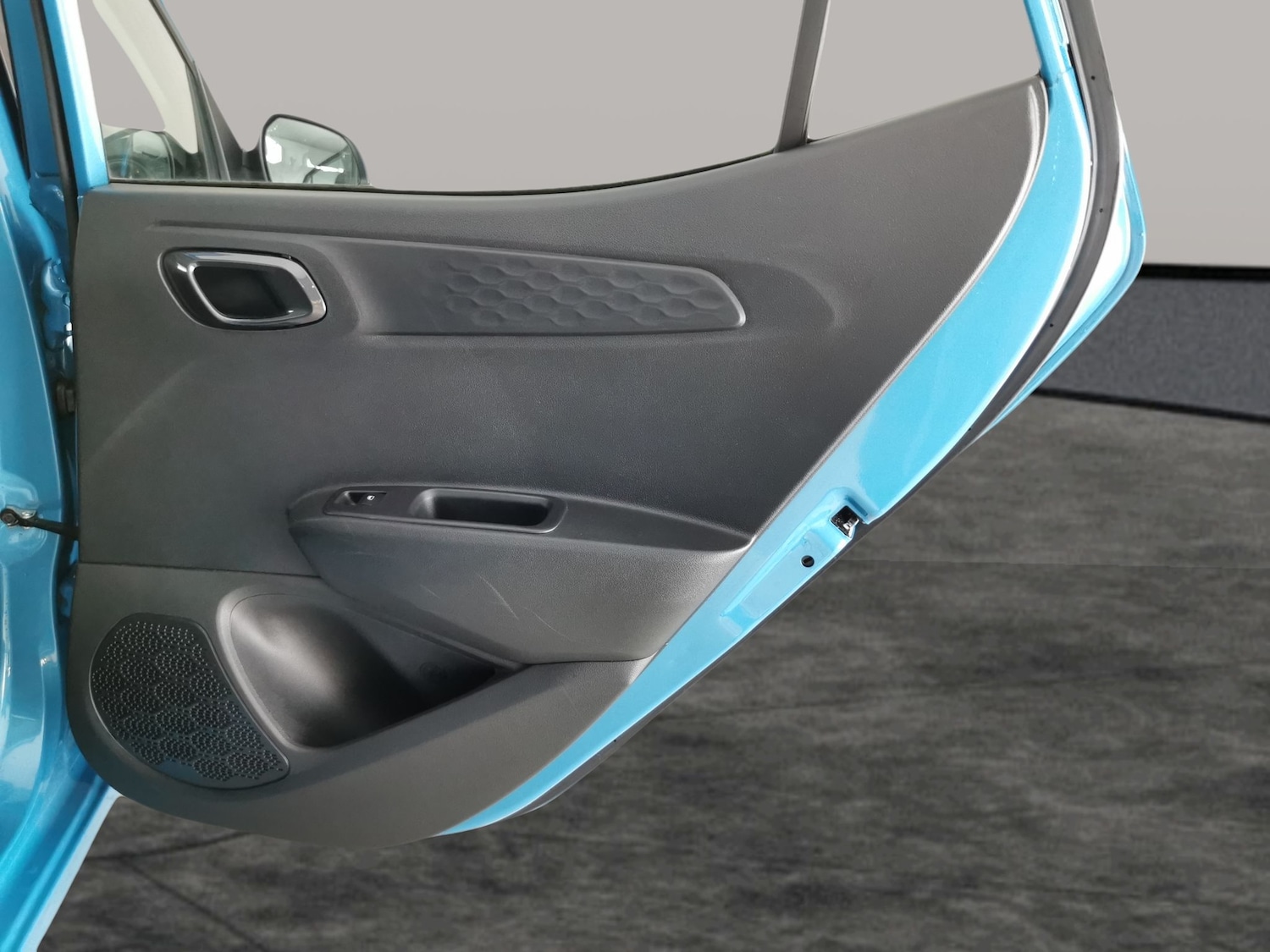 Used Hyundai i10 2023 for sale - 77053078: Photo 25