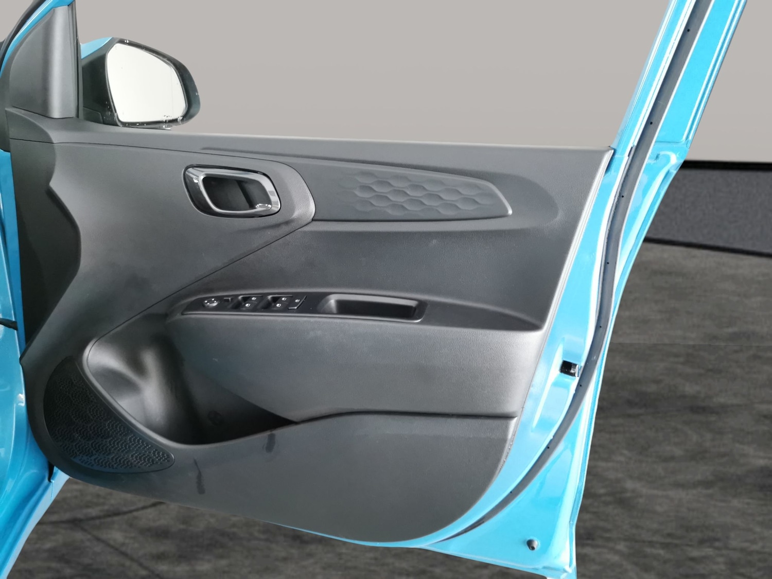 Used Hyundai i10 2023 for sale - 77053078: Photo 26