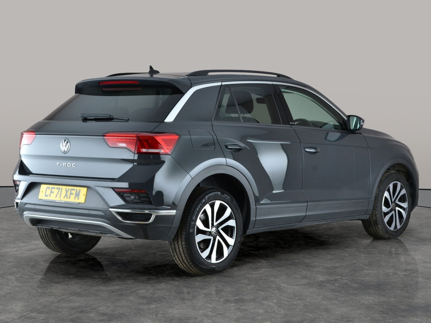 Used Volkswagen T-Roc 2022 for sale - 77552657: Photo 8