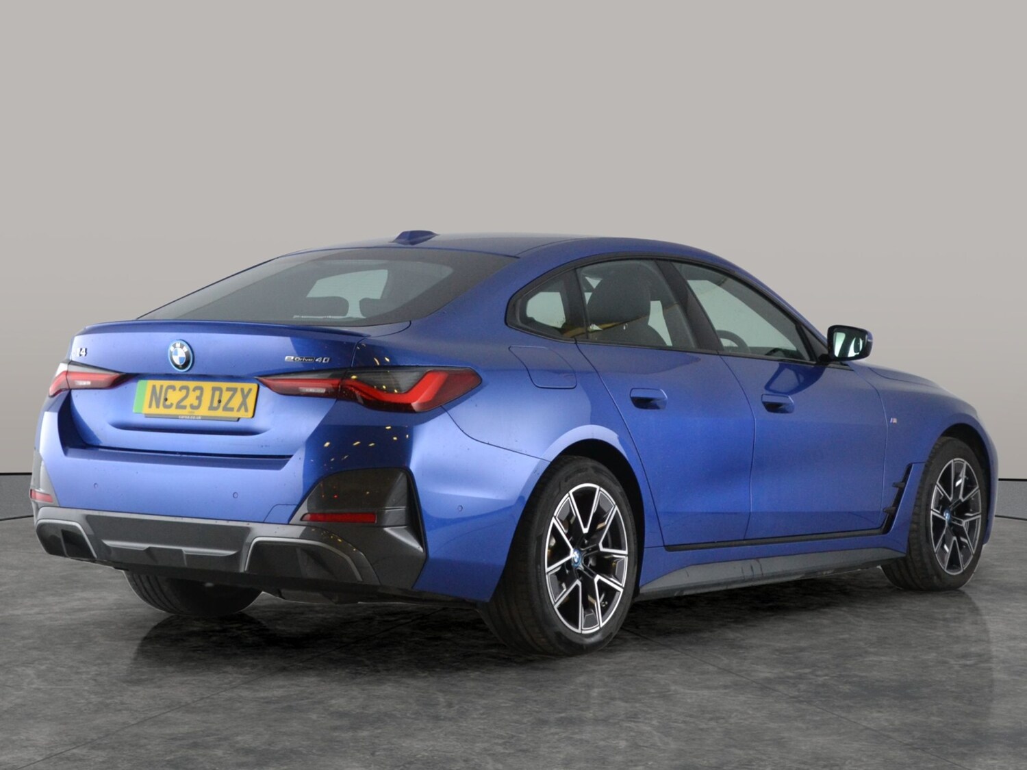 Used BMW i4 2023 for sale - 77347267: Photo 11