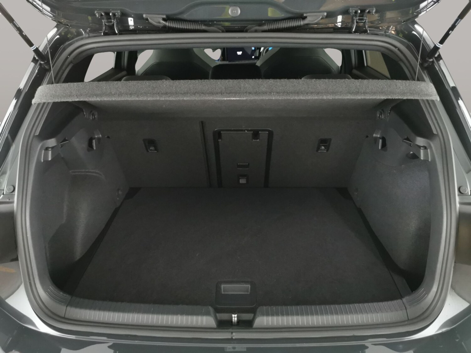 Used Volkswagen Golf 2024 for sale - 77347528: Photo 35