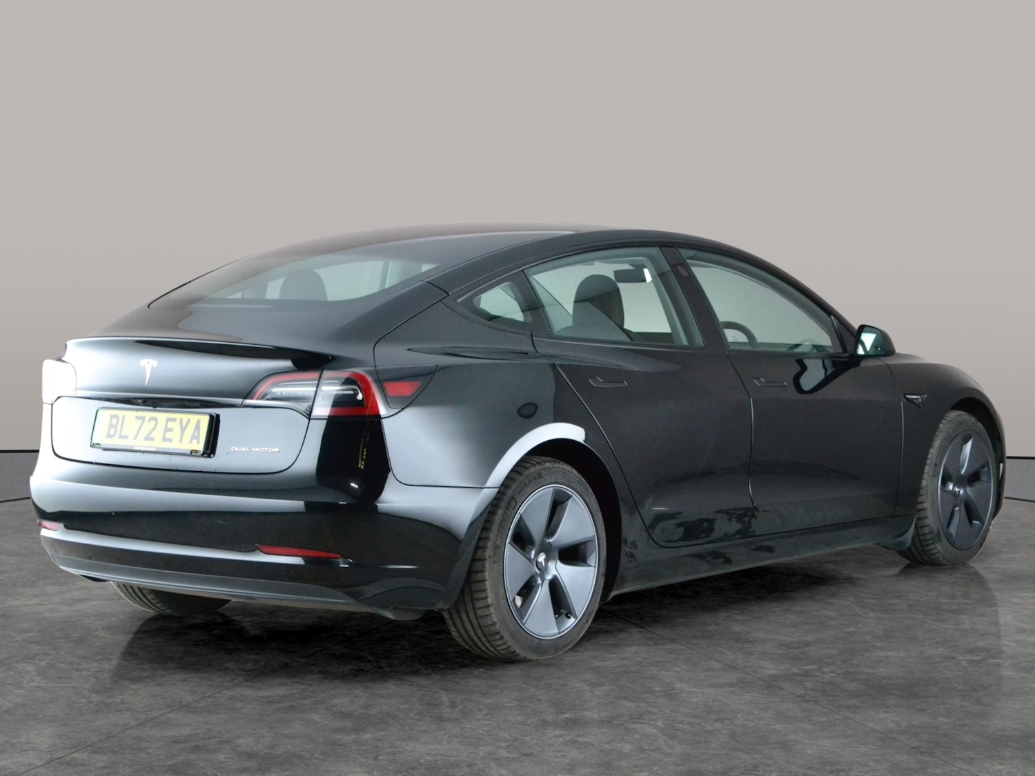 Used Tesla Model 3 2022 for sale - 77018606: Photo 11