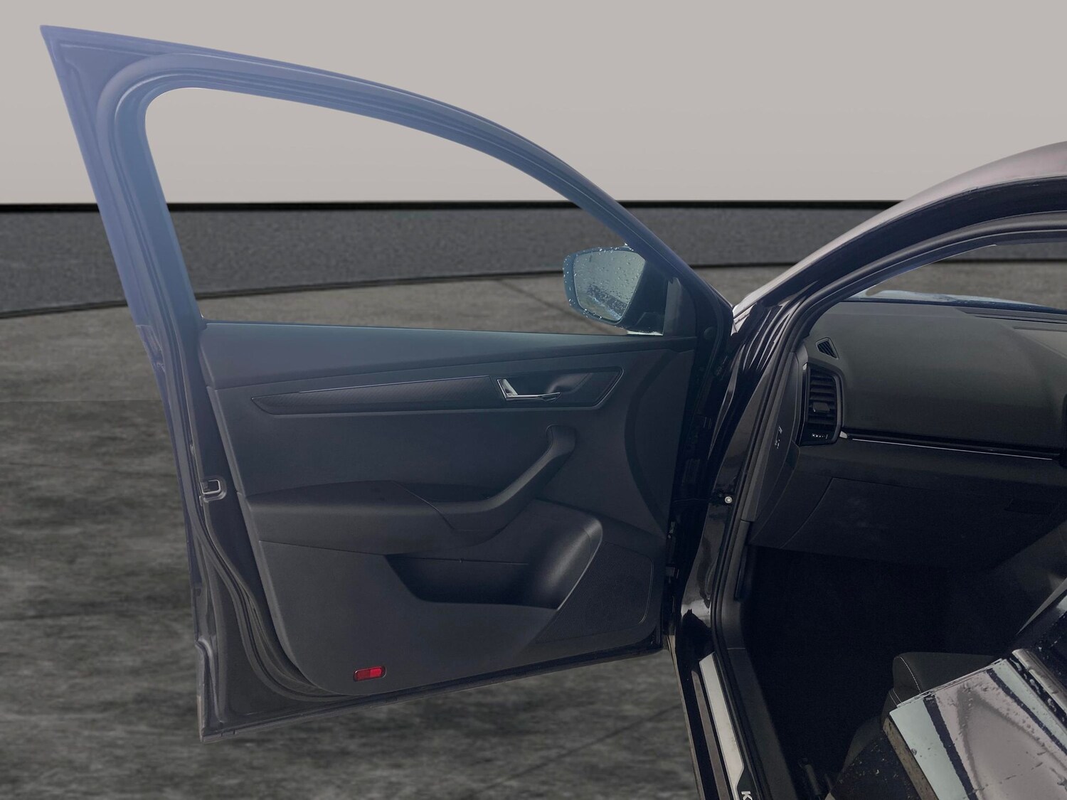 Used Skoda Karoq for sale - 77530009: Photo 23