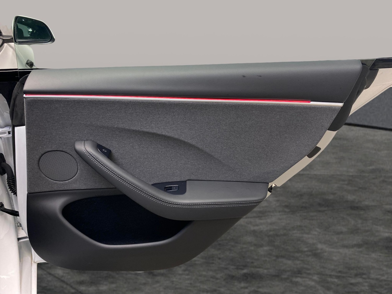 Used Tesla Model 3 2024 for sale - 78133960: Photo 30