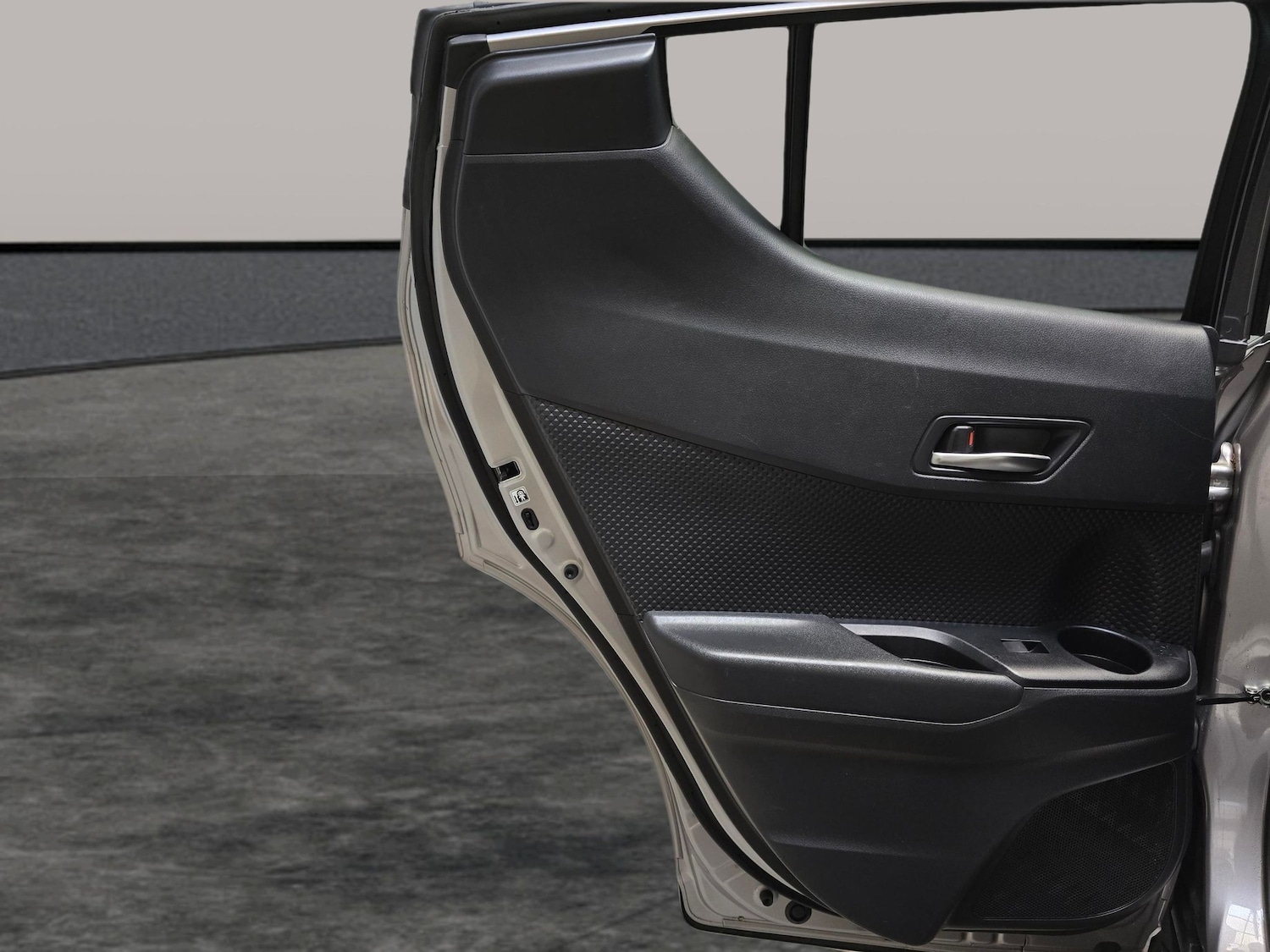 Used Toyota C-HR 2021 for sale - 77170844: Photo 30