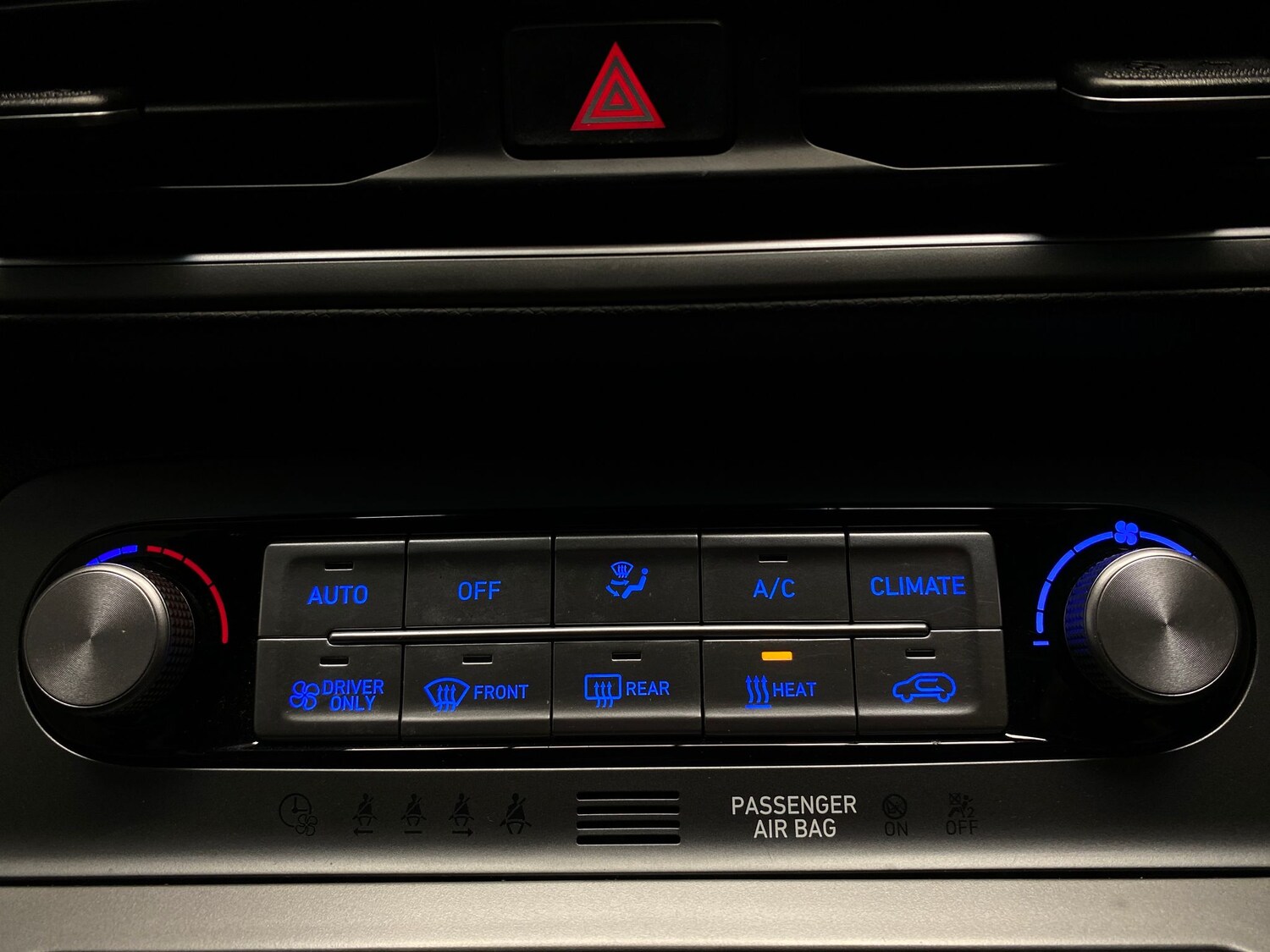 Used Hyundai KONA 2023 for sale - 78129491: Photo 9