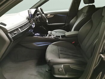 Used Audi A4 2022 for sale - 78409473: Photo