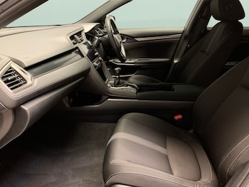 Used Honda Civic 2020 for sale - 76941197: Photo