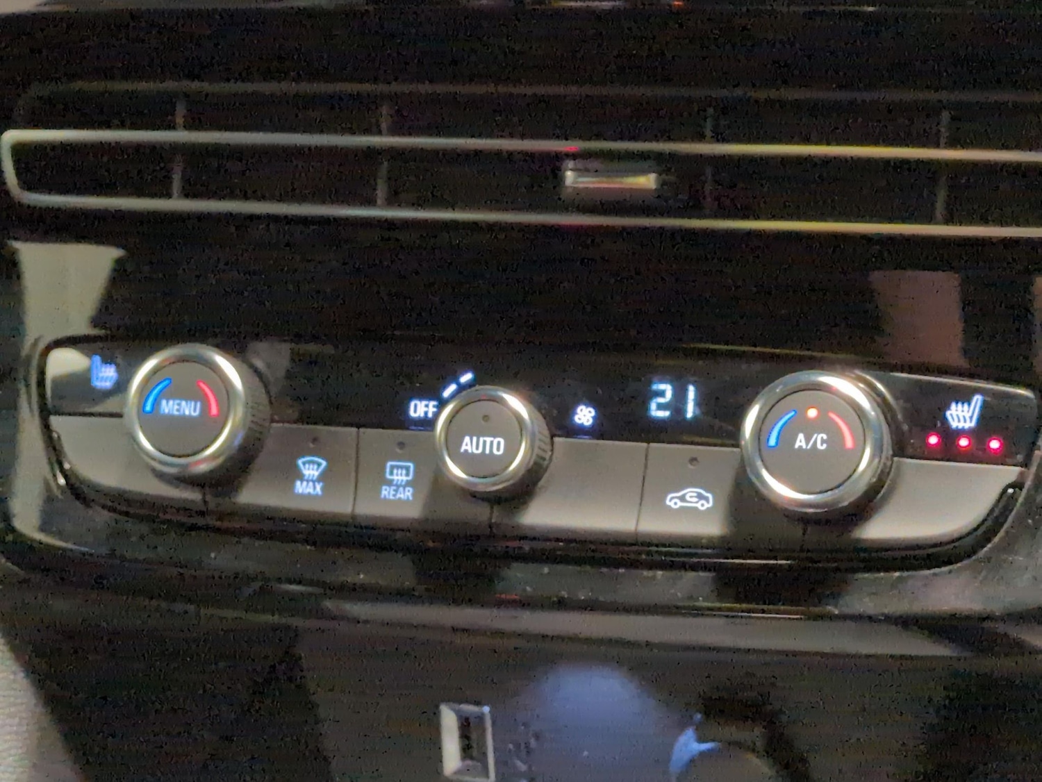 Used Vauxhall Mokka 2023 for sale - 77873001: Photo 19