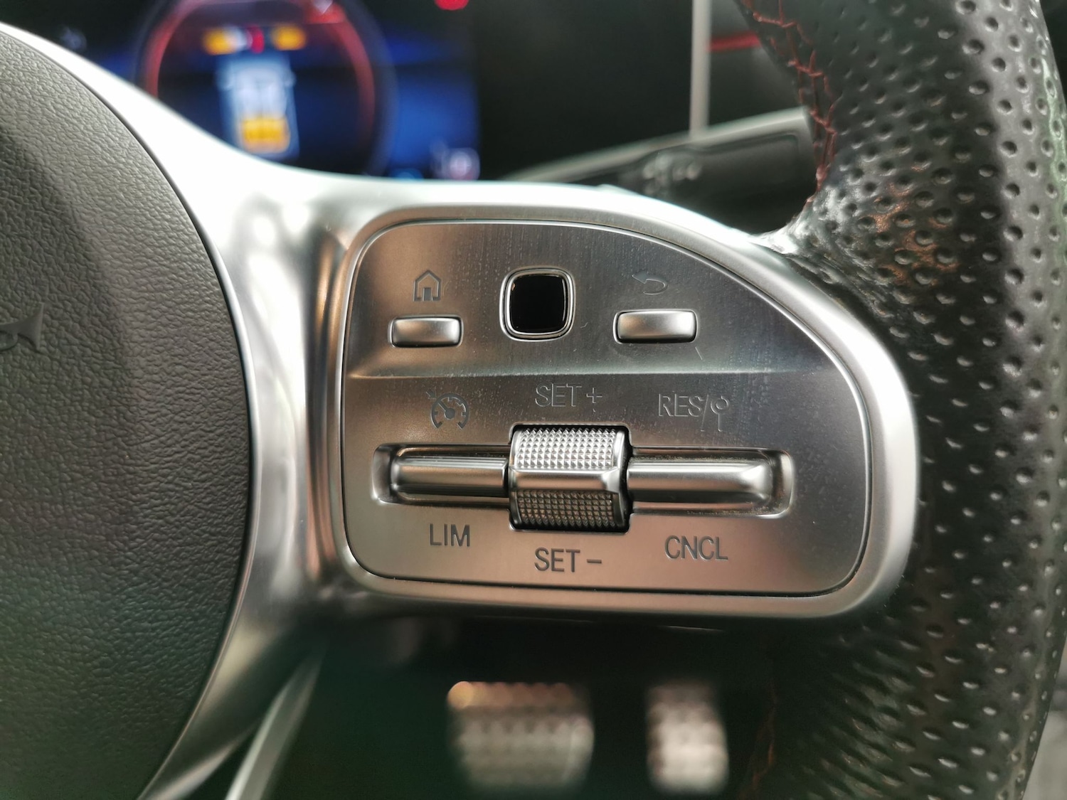 Used Mercedes-Benz A-Class 2019 for sale - 76663461: Photo 21