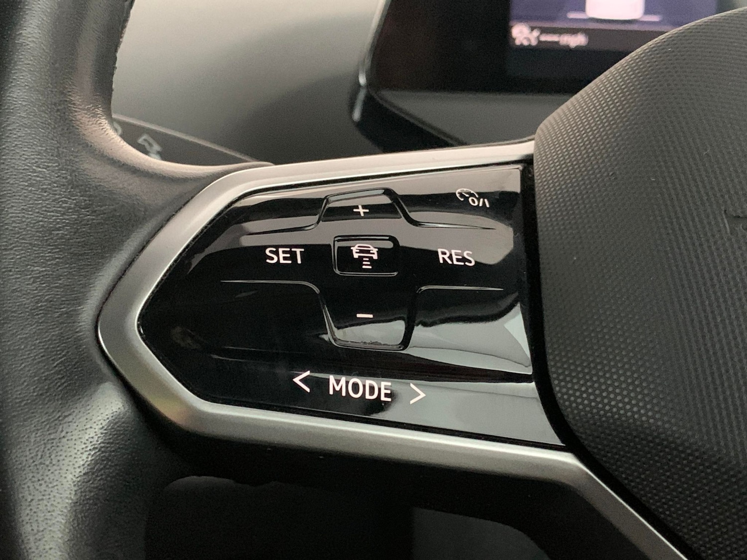 Used Volkswagen ID.4 2021 for sale - 76668692: Photo 21