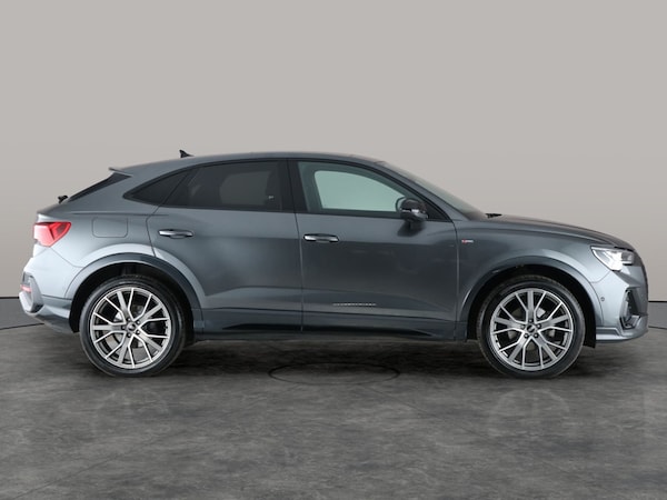 Used Audi Q3 2022 for sale - 76320558: Photo 14