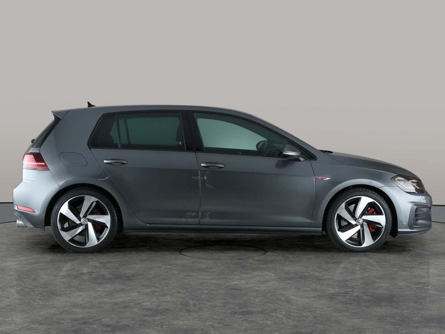 Used Volkswagen Golf 2019 for sale - 76162505: Photo 11