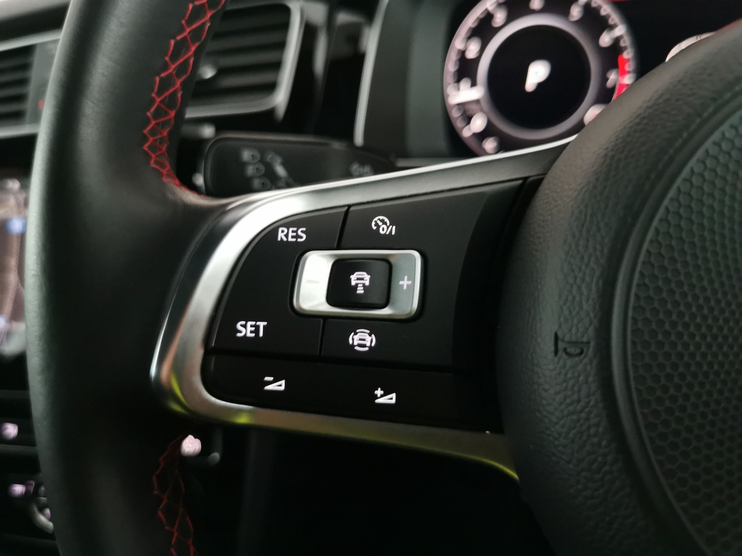 Used Volkswagen Golf 2019 for sale - 76162505: Photo 27