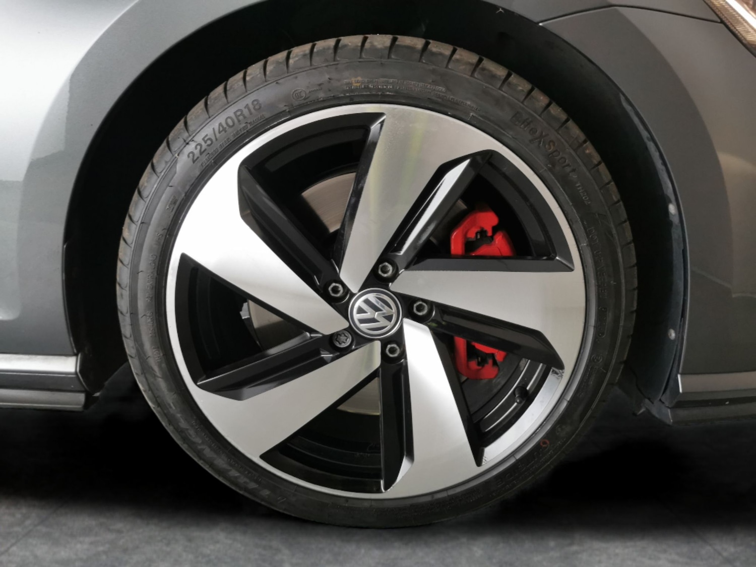 Used Volkswagen Golf 2019 for sale - 76162505: Photo 34