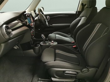 Used MINI Electric Hatch undefined for sale - 77178566: Photo