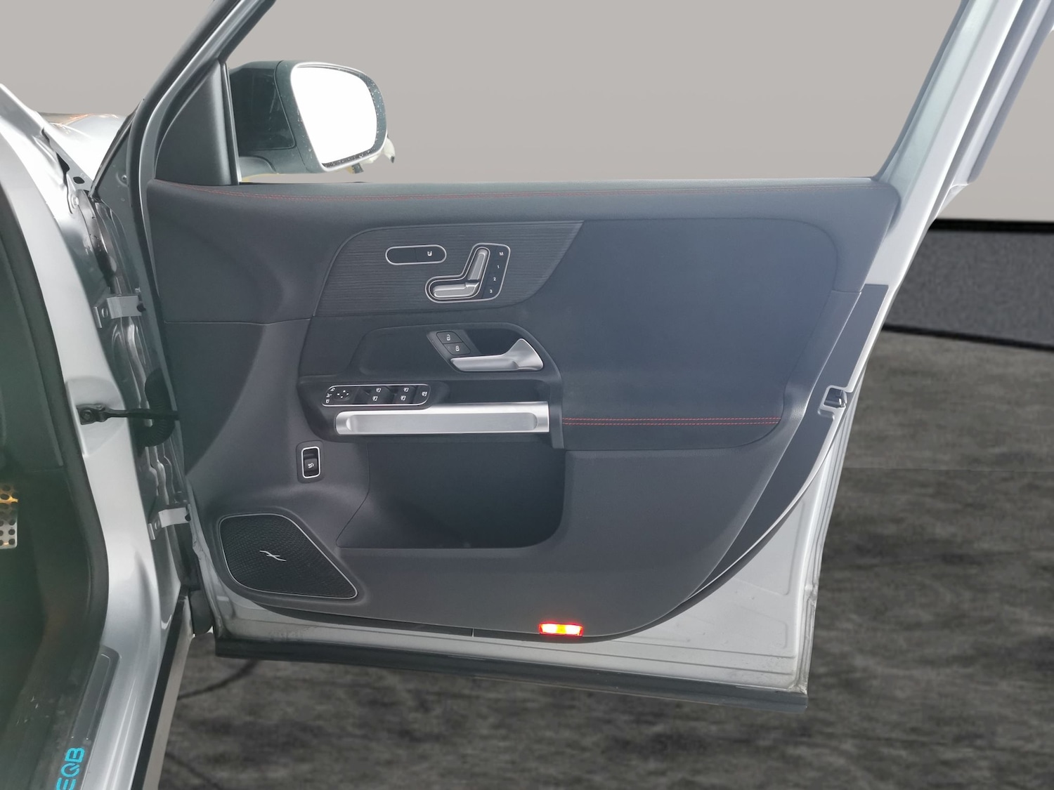 Used Mercedes-Benz EQB 2024 for sale - 77558232: Photo 34