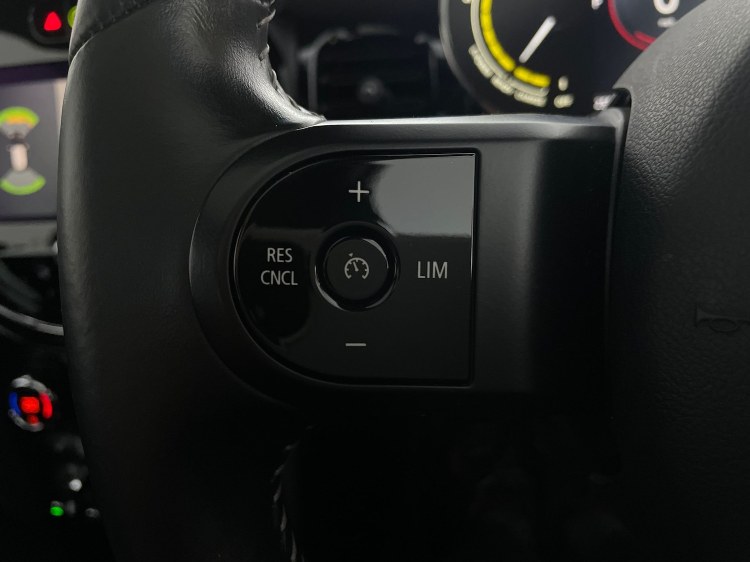 Used MINI Hatch 2023 for sale - 77833644: Photo 24