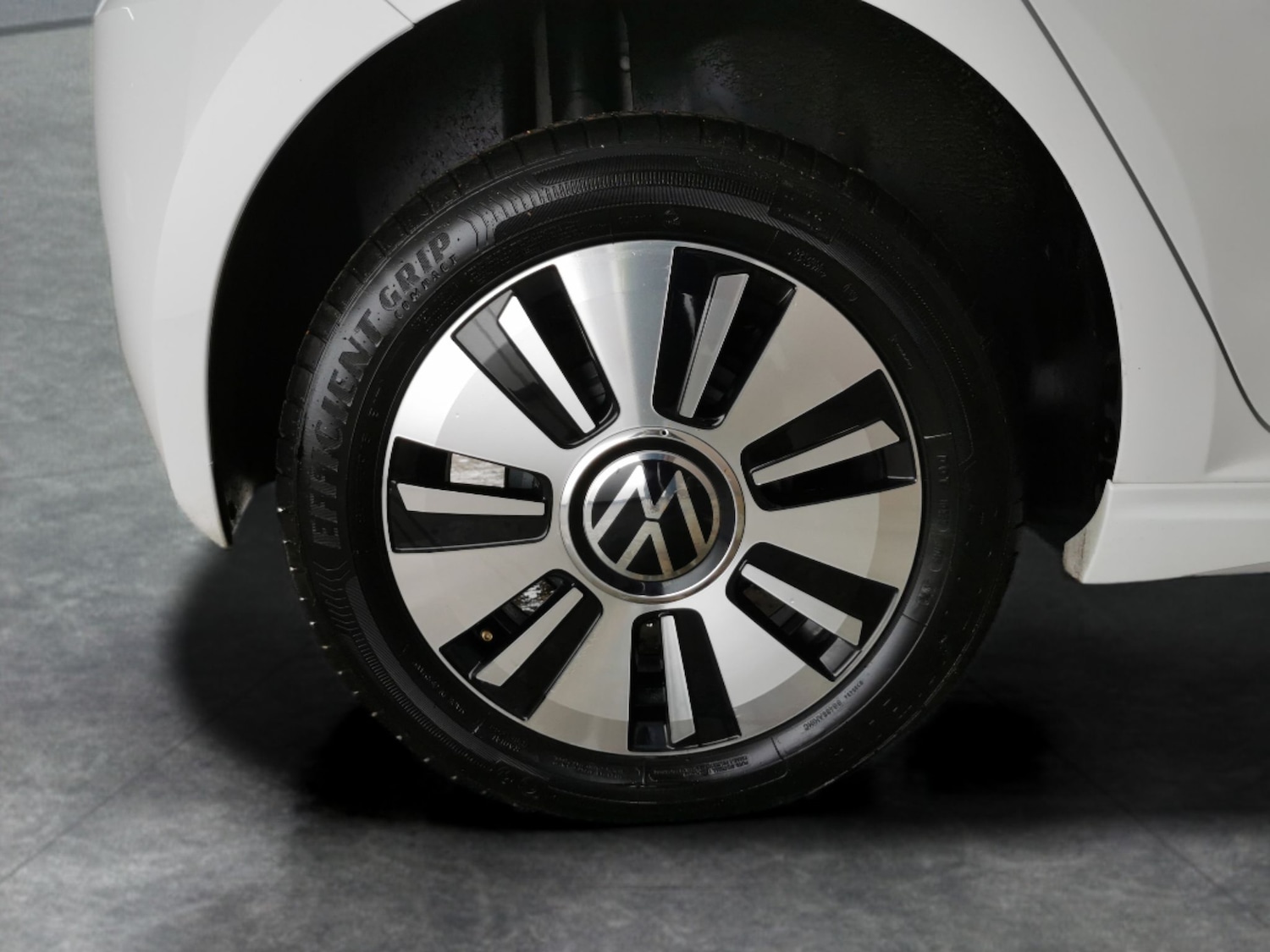 Used Volkswagen up! 2023 for sale - 77776027: Photo 21