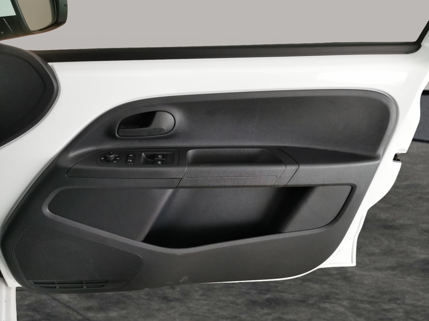 Used Volkswagen up! 2023 for sale - 77776027: Photo 26