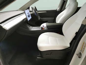 Used Tesla Model Y 2023 for sale - 78875539: Photo