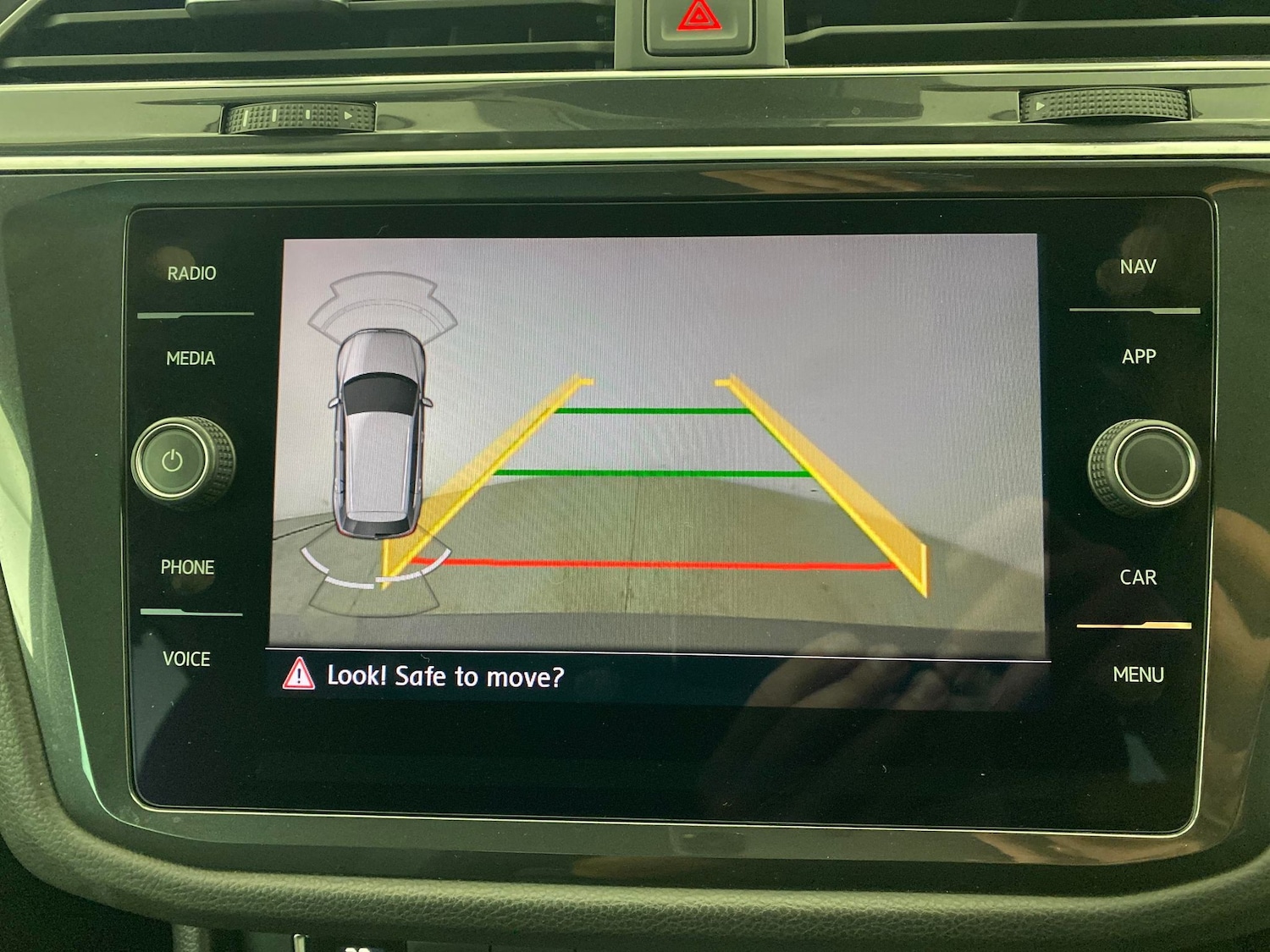 Used Volkswagen Tiguan 2019 for sale - 76364907: Photo 24