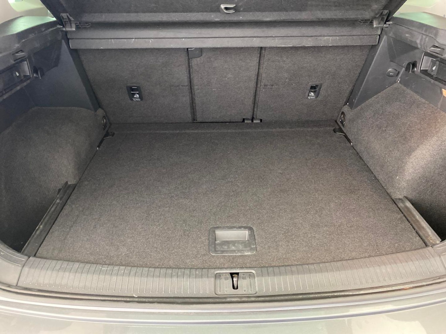 Used Volkswagen Tiguan 2019 for sale - 76364907: Photo 42