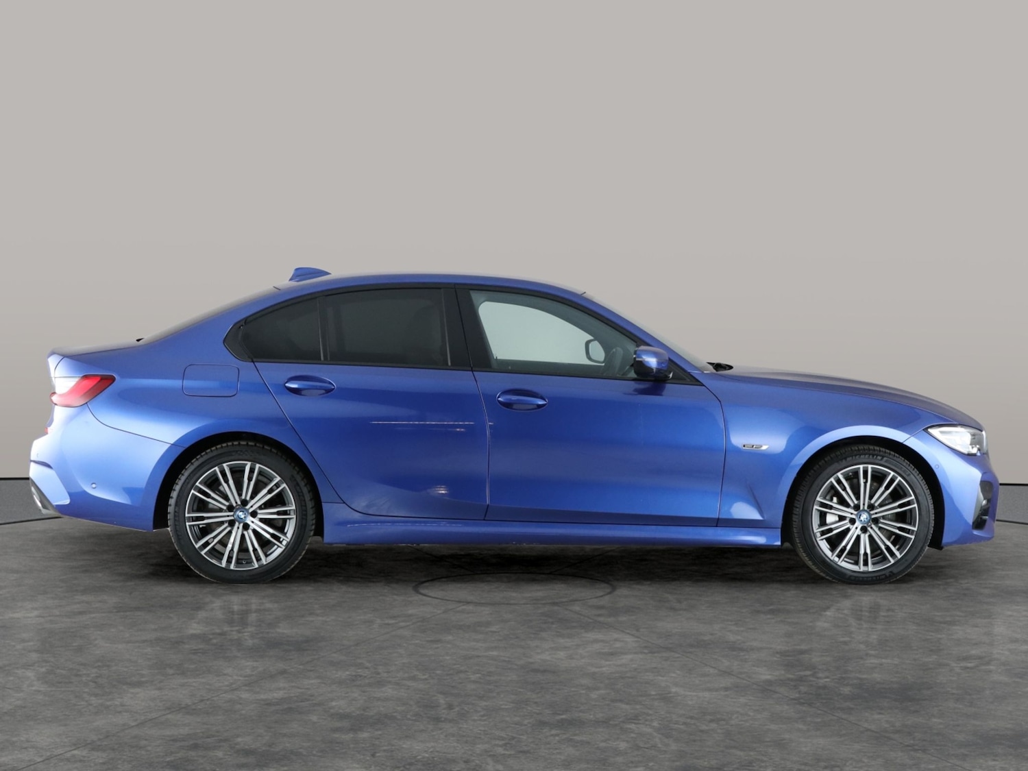 Used BMW 3 Series 2021 for sale - 77194032: Photo 11