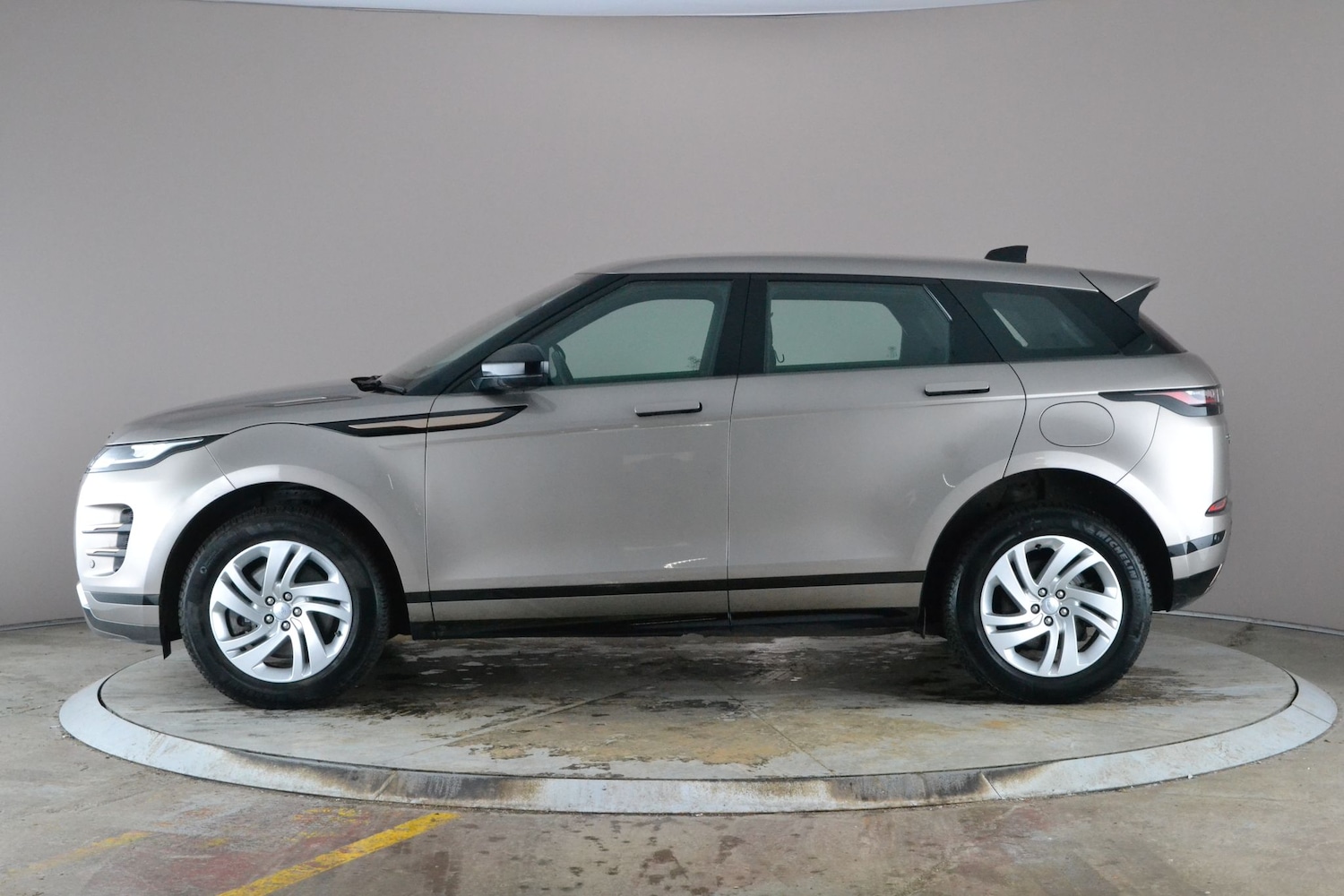 Used Land Rover Range Rover Evoque 2021 for sale - 77545608: Photo 13