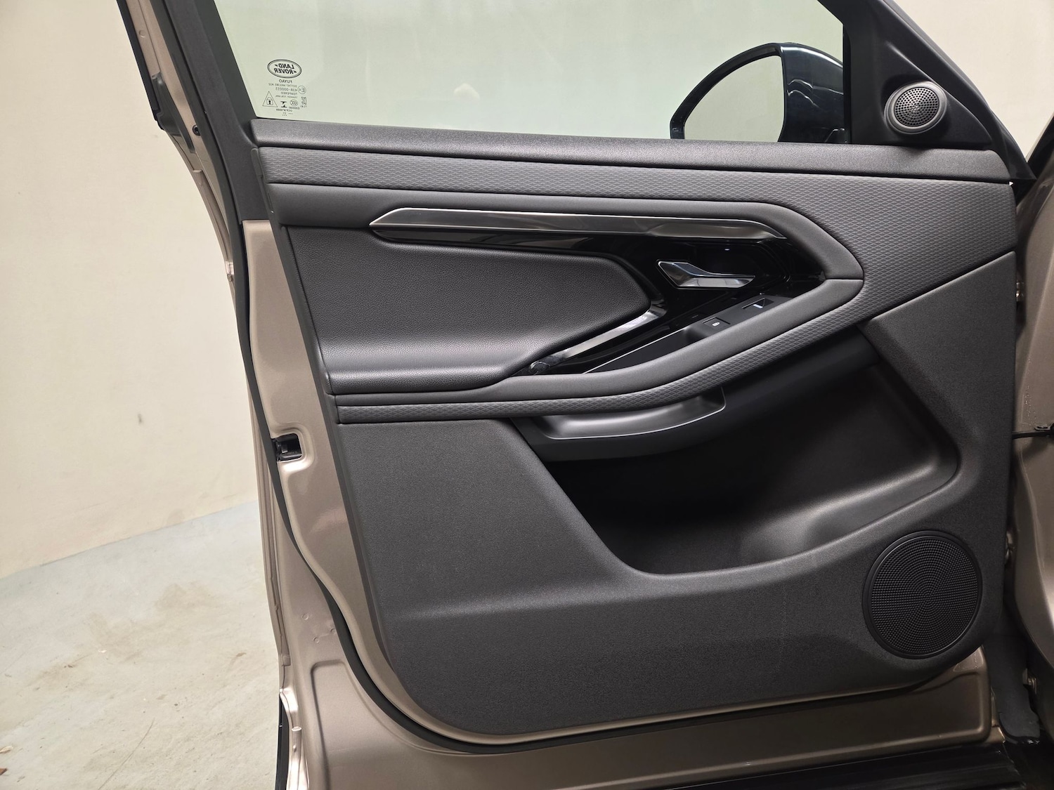 Used Land Rover Range Rover Evoque 2021 for sale - 77545608: Photo 24