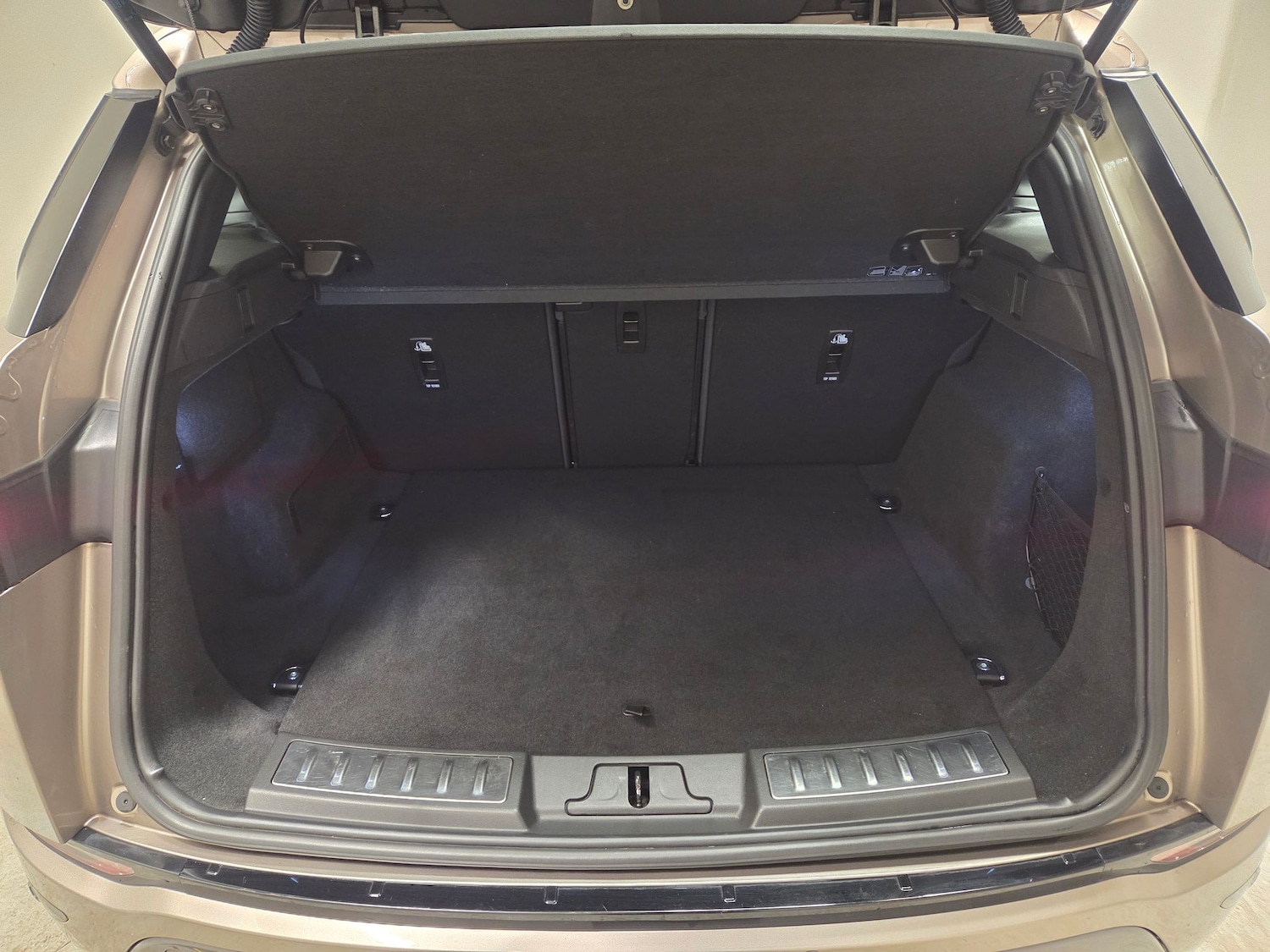 Used Land Rover Range Rover Evoque 2021 for sale - 77545608: Photo 31