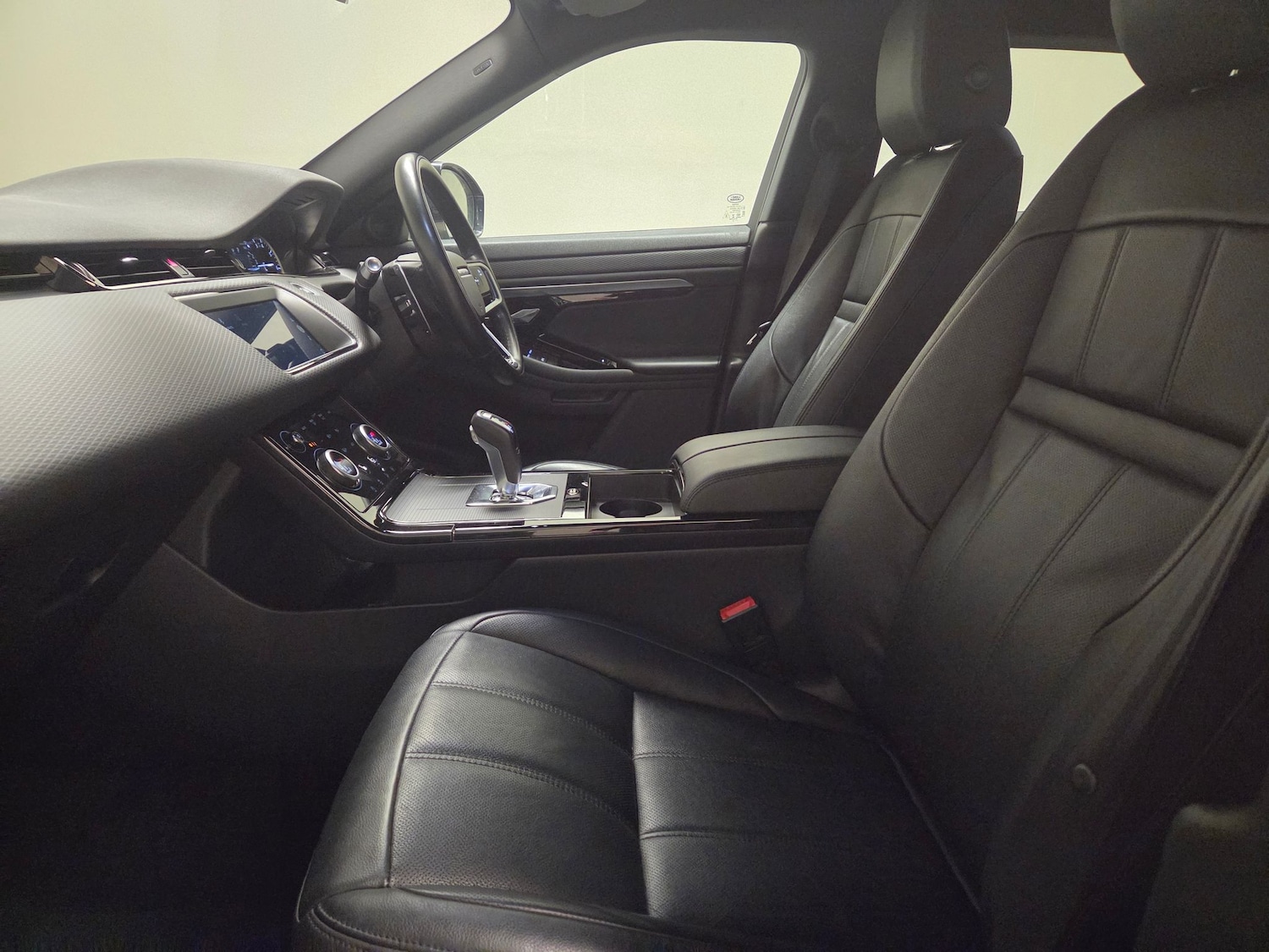 Used Land Rover Range Rover Evoque 2021 for sale - 77545608: Photo 4