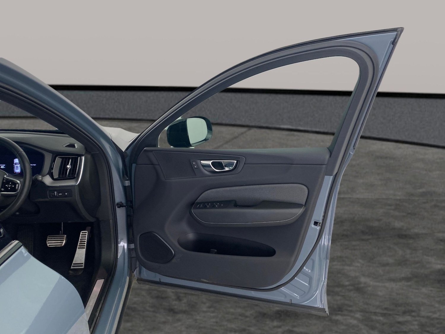 Used Volvo XC60 2021 for sale - 78028380: Photo 26