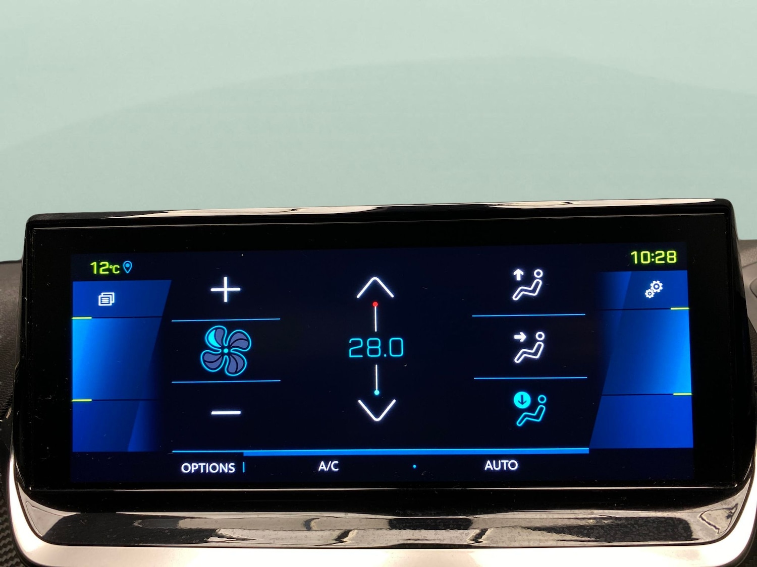 Used Peugeot 2008 2023 for sale - 78054019: Photo 17