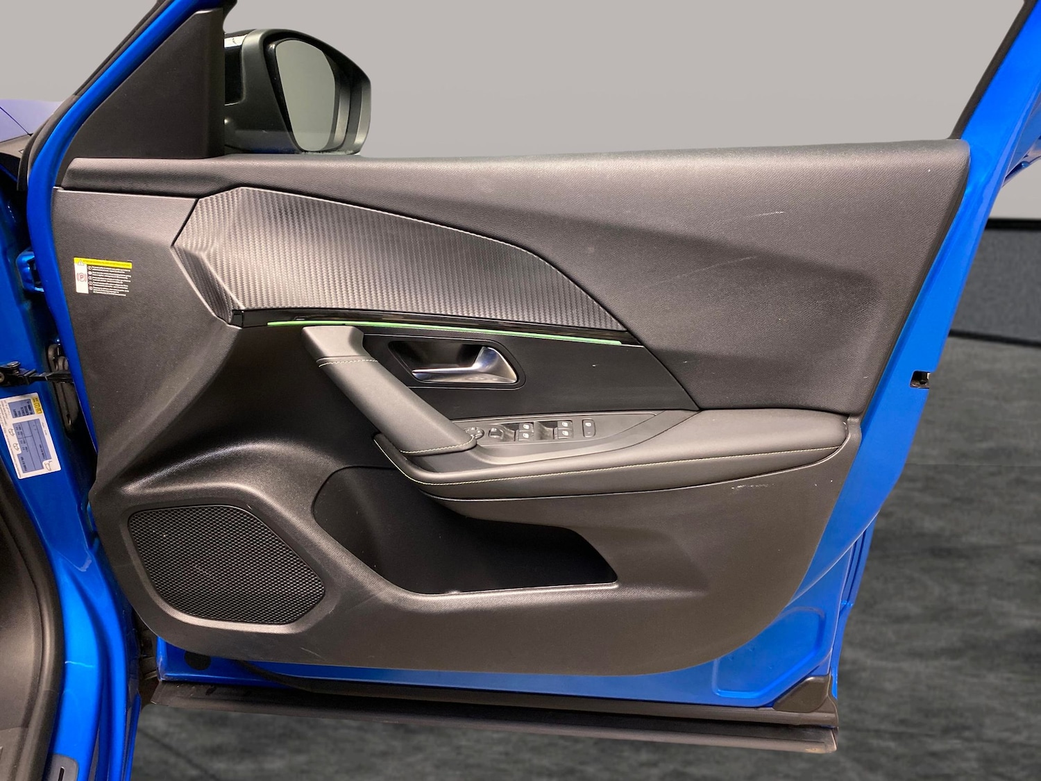 Used Peugeot 2008 2023 for sale - 78054019: Photo 30