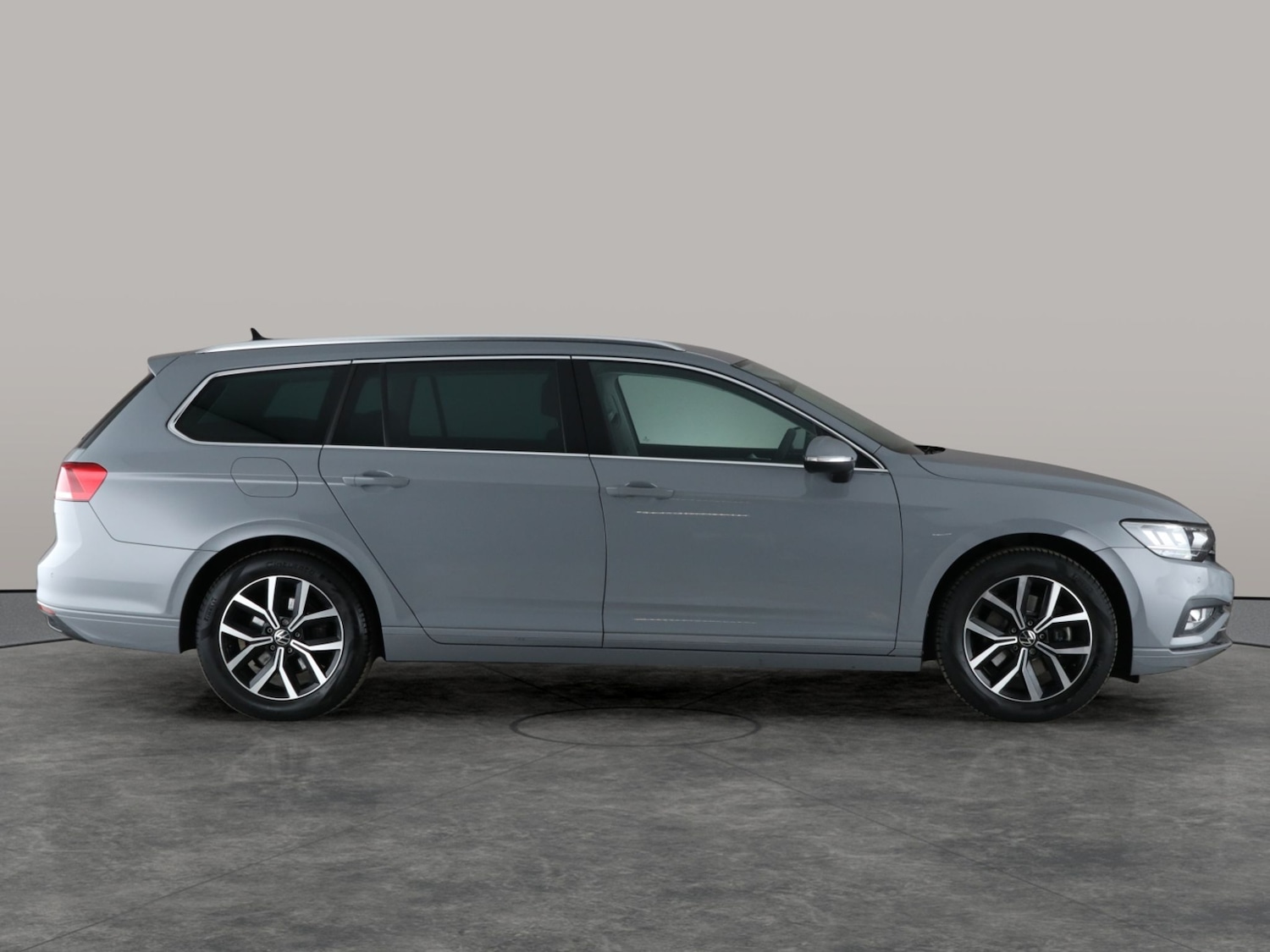 Used Volkswagen Passat 2022 for sale - 76147163: Photo 12