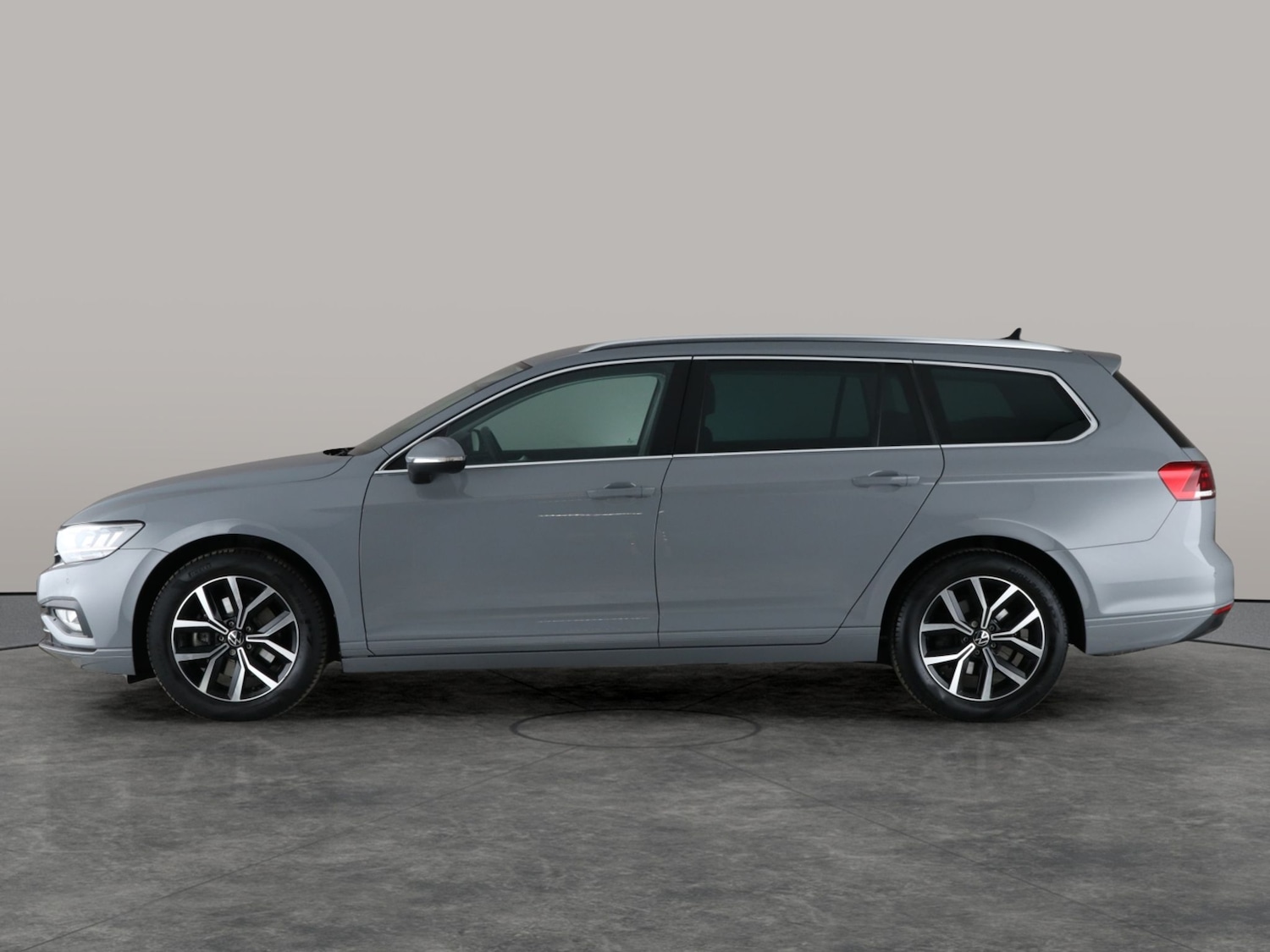 Used Volkswagen Passat 2022 for sale - 76147163: Photo 17
