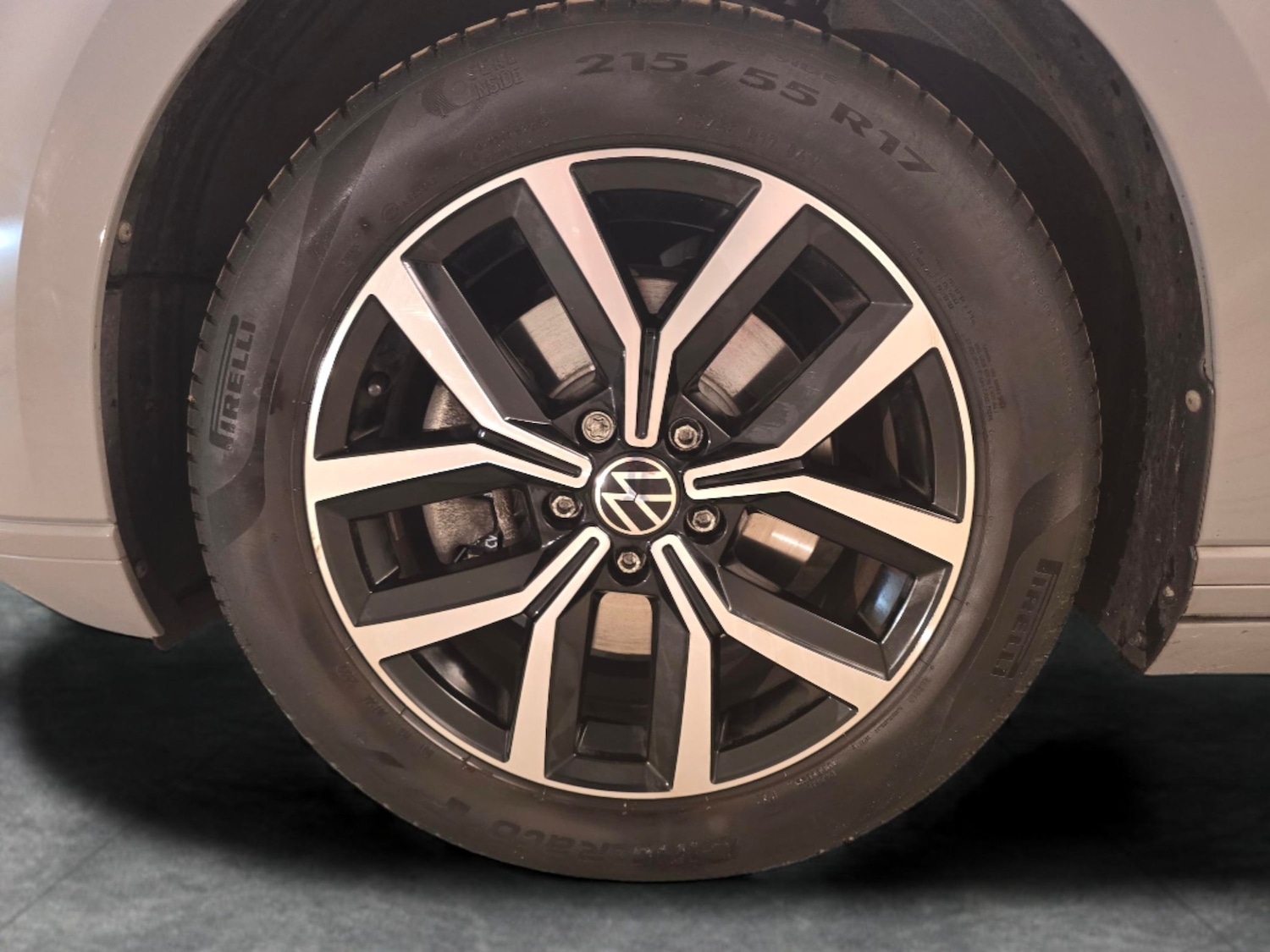 Used Volkswagen Passat 2022 for sale - 76147163: Photo 32