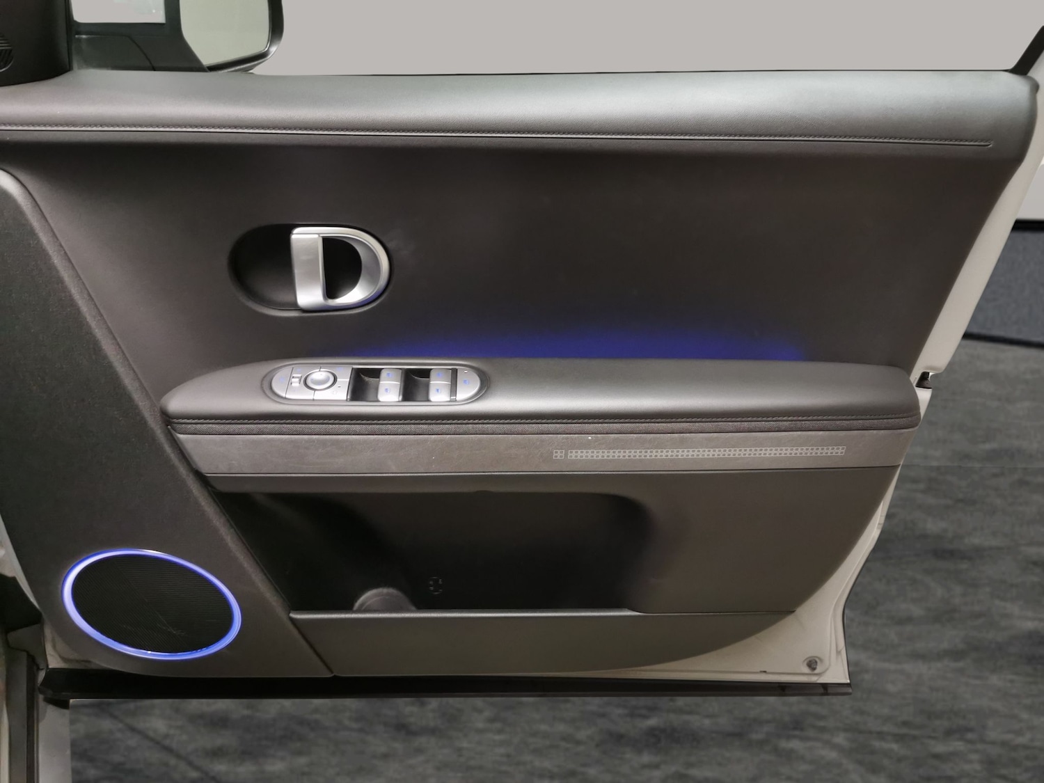 Used Hyundai IONIQ 5 2023 for sale - 78103991: Photo 35