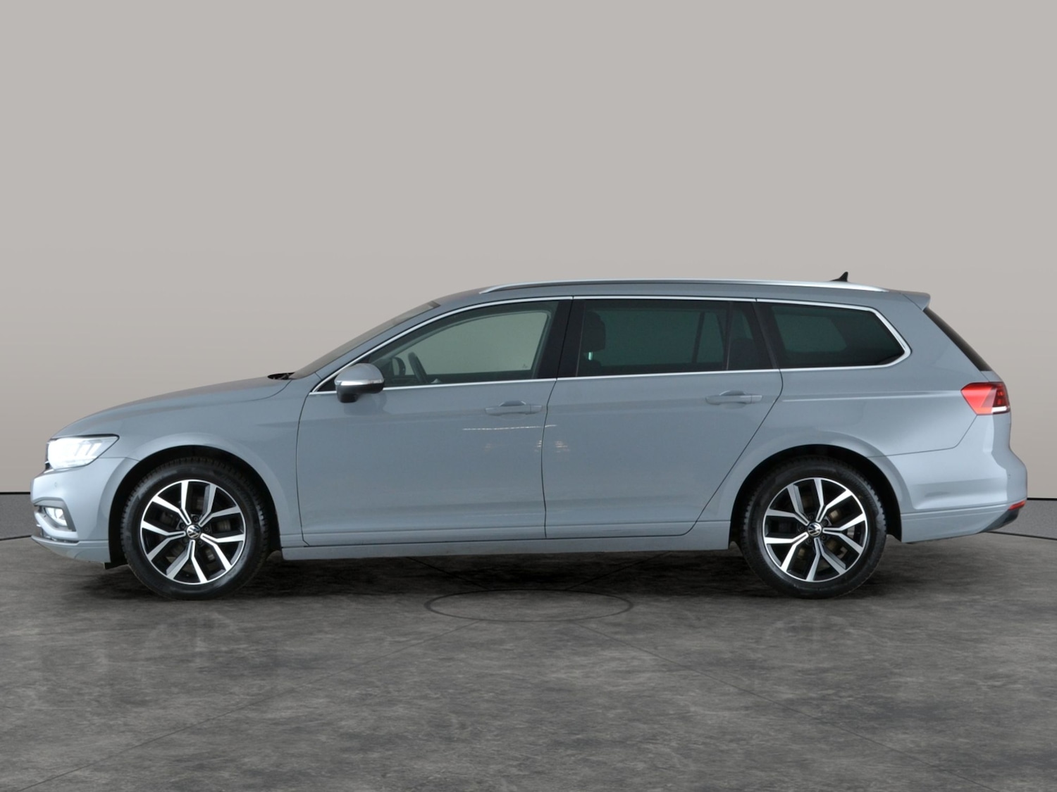 Used Volkswagen Passat 2022 for sale - 77206019: Photo 13