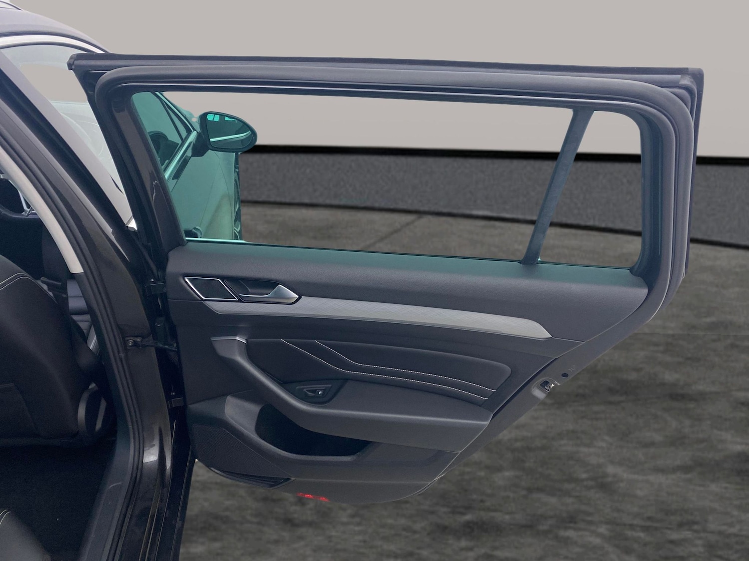 Used Volkswagen Passat 2022 for sale - 77790010: Photo 26